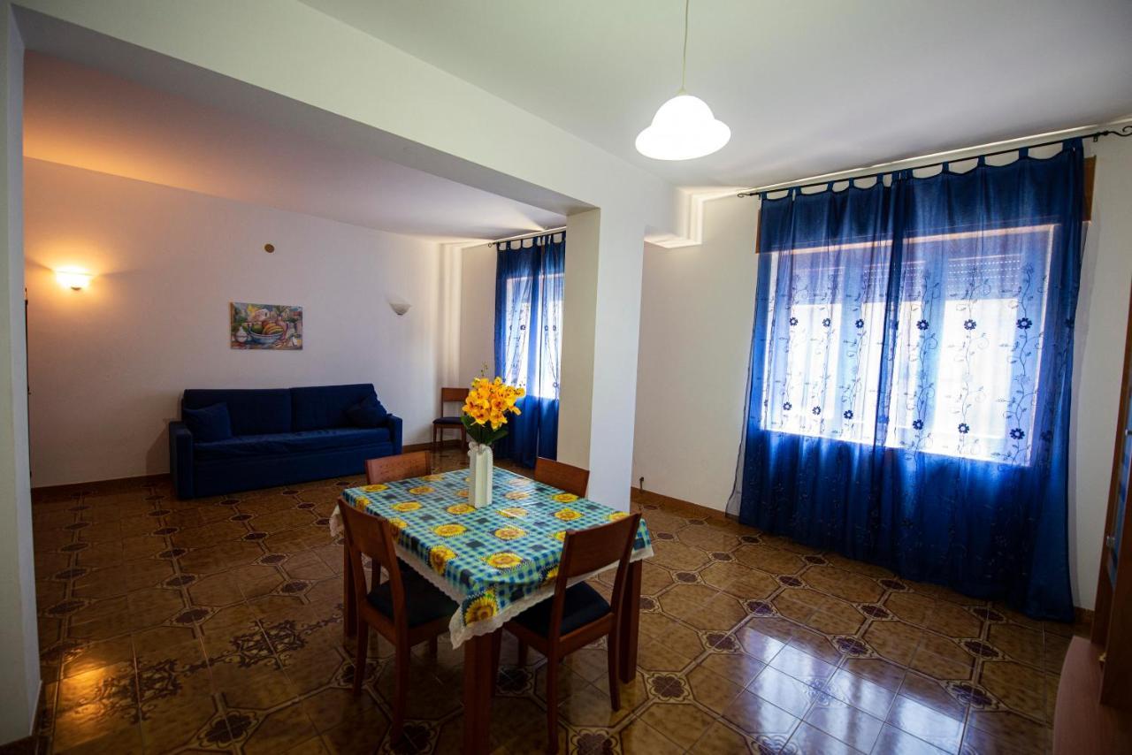Olimpo Appartament'S Apartment Parghelia Luaran gambar